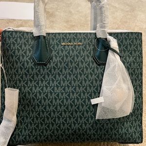 Accordion Michael Kors Tote Bag